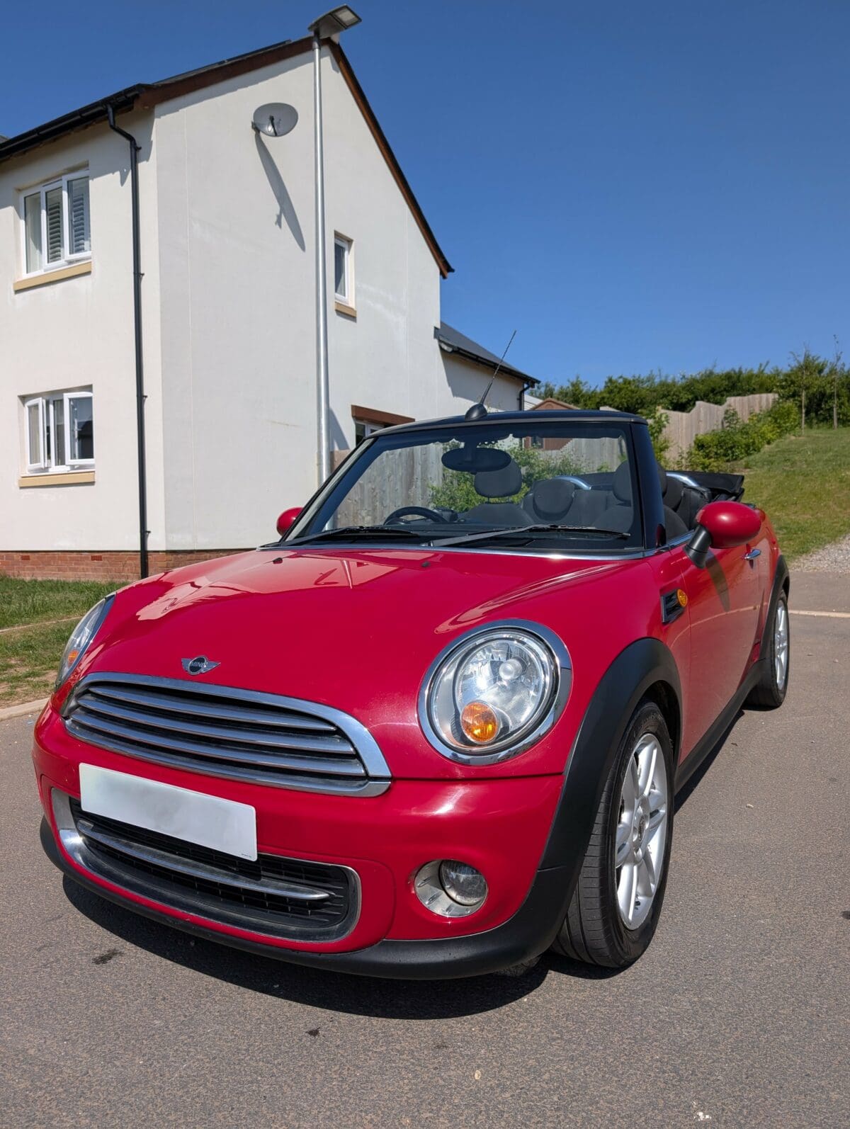 WIN A MINI COOPER CONVERTIBLE 🚗 - Image 3