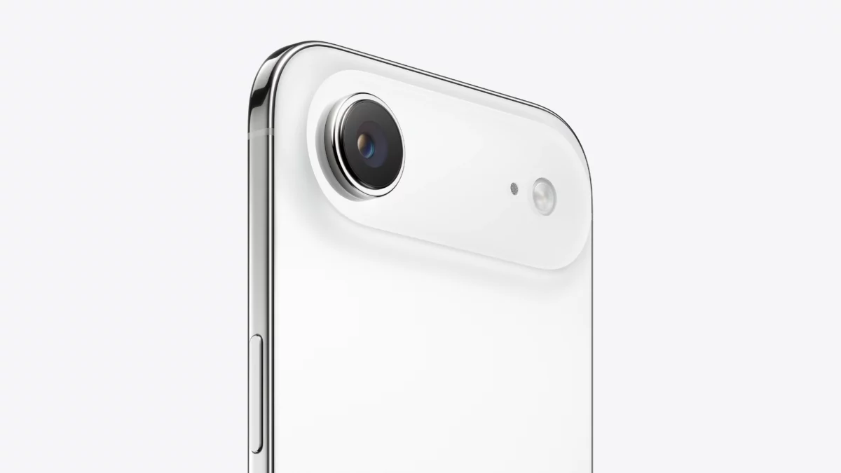 WIN A BRAND NEW iPhone Air - Image 3
